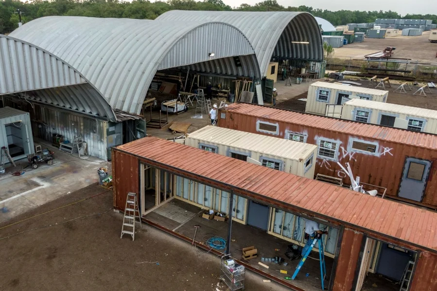 Special container fabrication